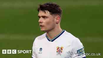 Wood and O'Connor sign new Tranmere contracts