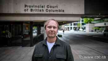 Outspoken Vancouver Airbnb host in court over lack of business licence