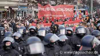 Mehr als 5.500 Polizeikräfte begleiten Demos am 1. Mai in Berlin