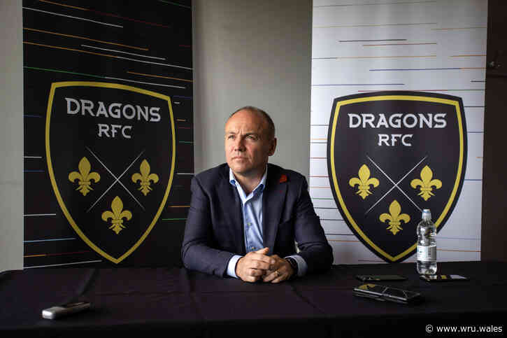 Wright to take over as chairman from Buttress at Dragons RFC