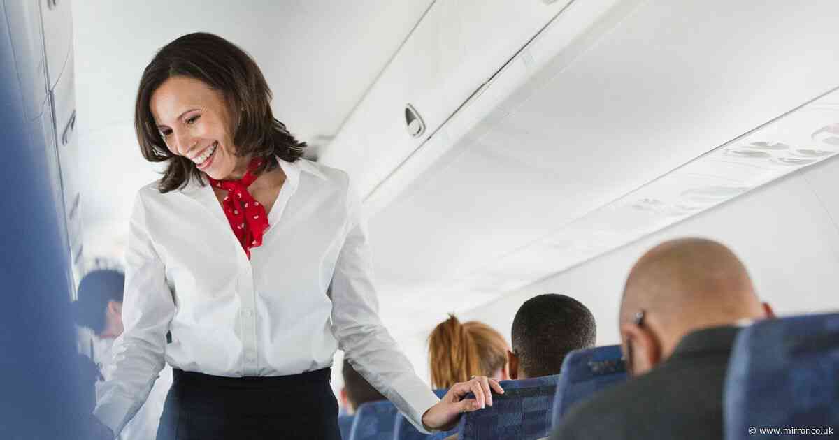 Flight attendant explains how to get a free seat upgrade - 'I'll definitely give it to you'