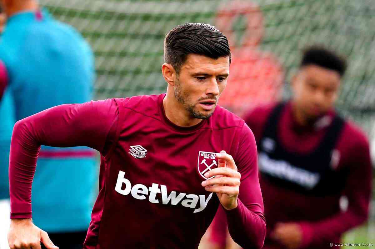 Aaron Cresswell and Angelo Ogbonna in contract limbo amid West Ham manager uncertainty