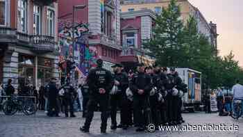 Hamburgs Polizei beobachtet Demo an Sternschanze ganz genau