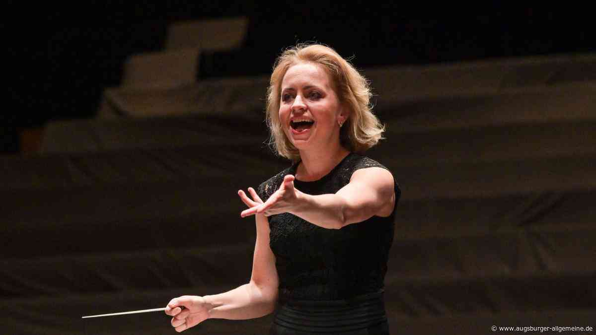 Anna Skryleva dirigiert Beethoven und eigene Komposition