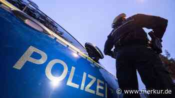 Einsatzkräfte angegriffen: Polizei stoppt Demo in Stuttgart