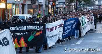 Linksextreme starten im Schanzenviertel zur 1. Mai-Demo