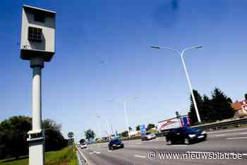 “Flippende” flitspalen op Antwerpse Ring zorgen voor onrust: “Bestuurders die niet te snel rijden, krijgen geen boete”