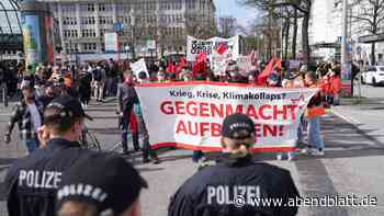 Links-Bündnis demonstriert zum 1. Mai in Hamburg