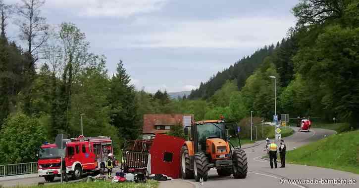 Rund 30 Verletzte bei Maiwagen-Unfall in Südbaden