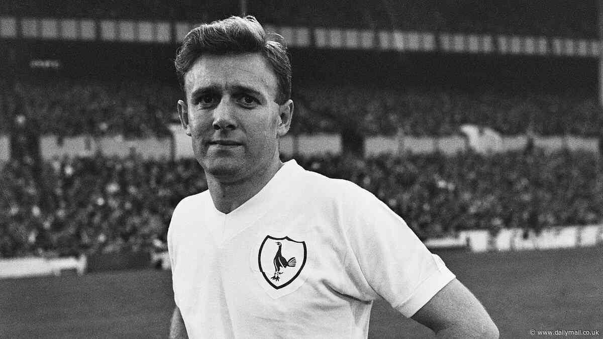 Terry Medwin dies aged 91: Tributes pour in for the former Tottenham, Swansea and Wales winger - who helped Spurs win the double in 1961