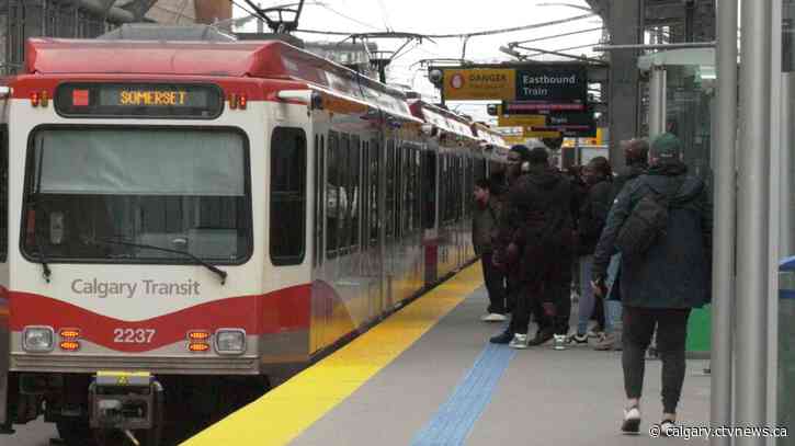 Province backtracks, will continue to fund low-income transit pass program in Calgary, Edmonton