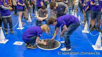 High school students gear up for Robot Rumble at Sask. Polytech