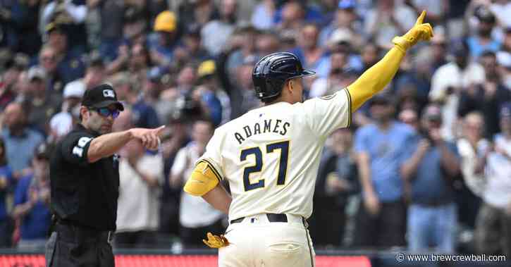 Brewers take the series with 7-1 win over Rays