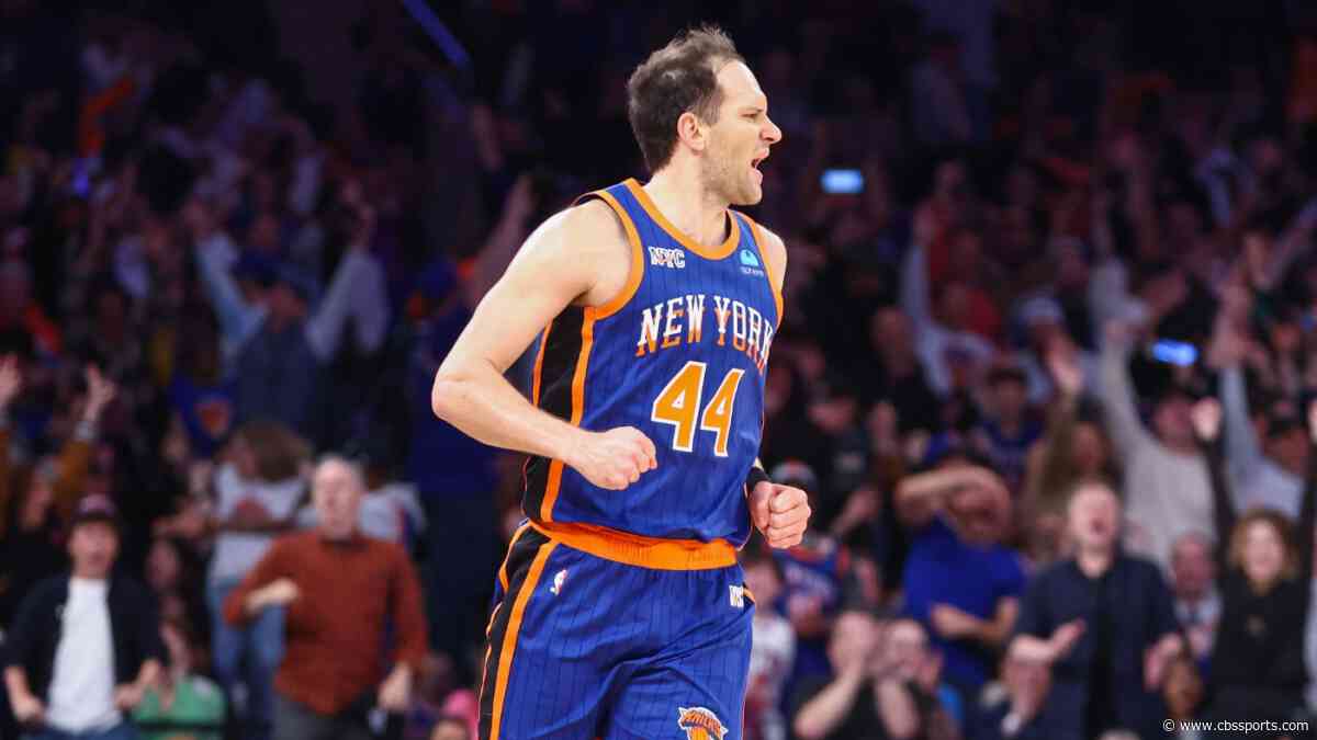 Knicks' Bojan Bogdanovic undergoes foot surgery after exiting Game 4 early, will miss rest of NBA playoffs