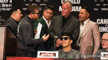 ¡A punto de irse a los golpes! "Canelo" Alvarez acusó a De La Hoya de robar dinero a los boxeadores