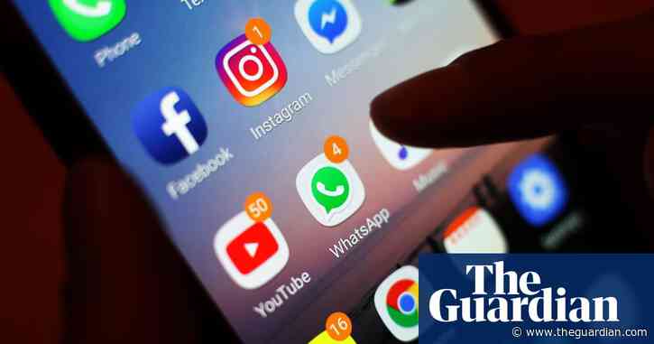 Parents who share photos of children online more likely to be approached for sexual images of them