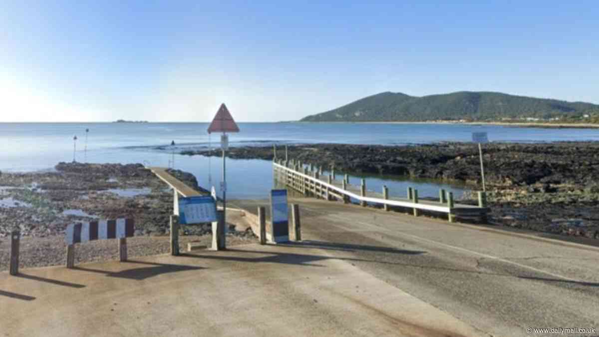 Nicole Barrenger: Urgent land and air search launched for missing woman after her abandoned car was found at a boat ramp at Sisters Beach in northern Tasmania
