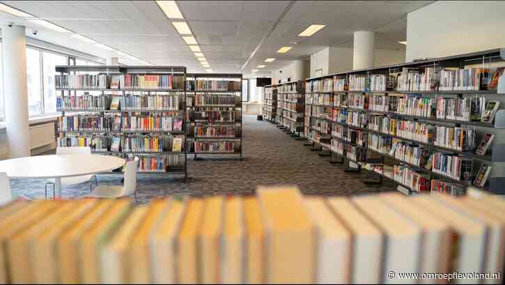 Almere - Hoe verhuis je een bibliotheek? 'Liever zelf verhuizen dan dit nog een keer'