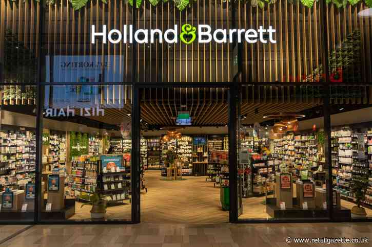 Holland & Barrett extends café concession trial to London