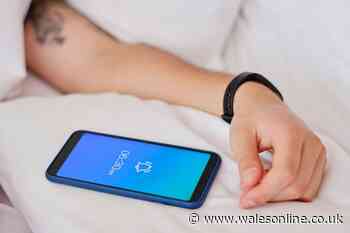 Apple urgently investigates iPhone alarm error after people oversleep