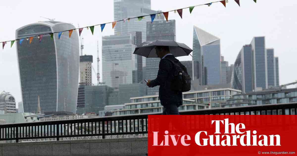 UK to be slowest-growing G7 economy next year, warns OECD – business live