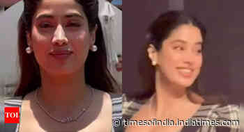Janhvi wears a pendant with boyfriend's name on it