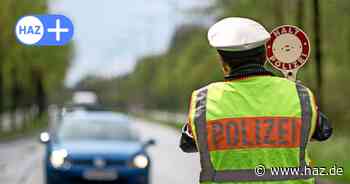 Polizeikontrollen in Hannover: Autofahrer ohne Führerschein versucht zu fliehen