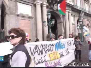 Tensioni a Napoli per la presenza di Vannacci: gli antagonisti tentano di bloccare l'evento