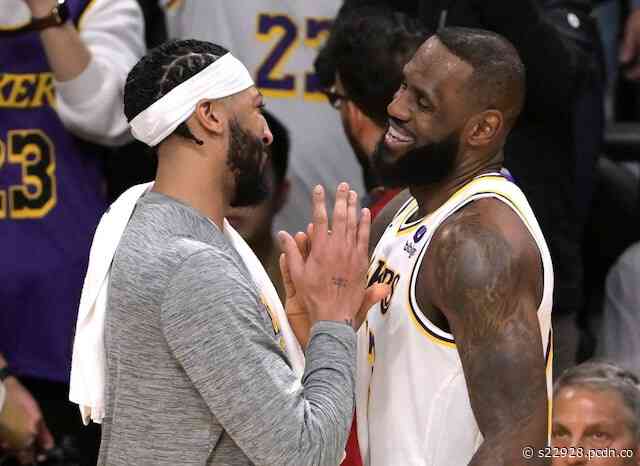 Anthony Davis Willing To Recruit LeBron James To Return To Lakers Next Season