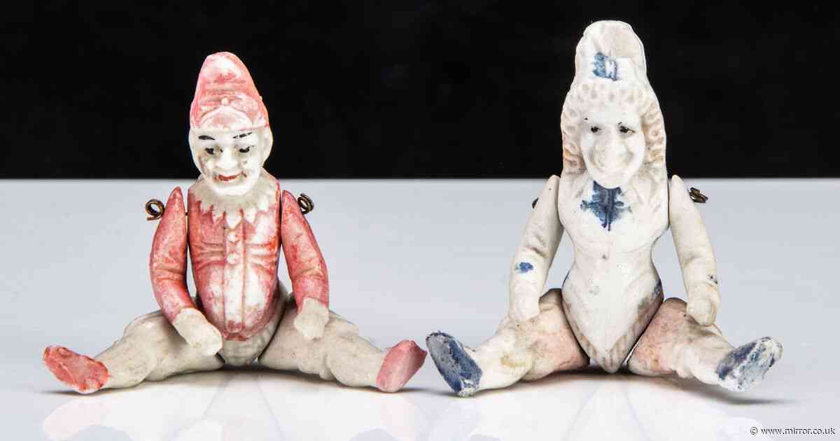 Couple's antique doll collection amassed over 75 years sells at auction more than £600k