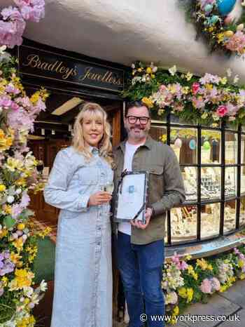 Debbie McGroarty wins Bradley’s Jewellers competition