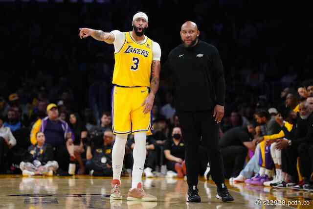 Lakers Rumors: Organization ‘Confounded’ By Darvin Ham Not Taking Accountability After Anthony Davis Comments