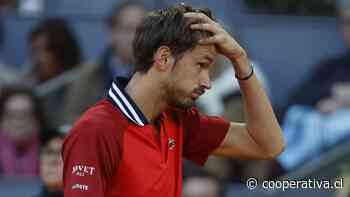 Medvedev se retiró del Masters de Madrid y Lehecka avanzó a semifinales