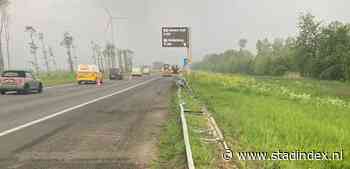 Vrachtwagen rijdt in vangrail: uur vertraging op de A6 tussen Lelystad en Almere