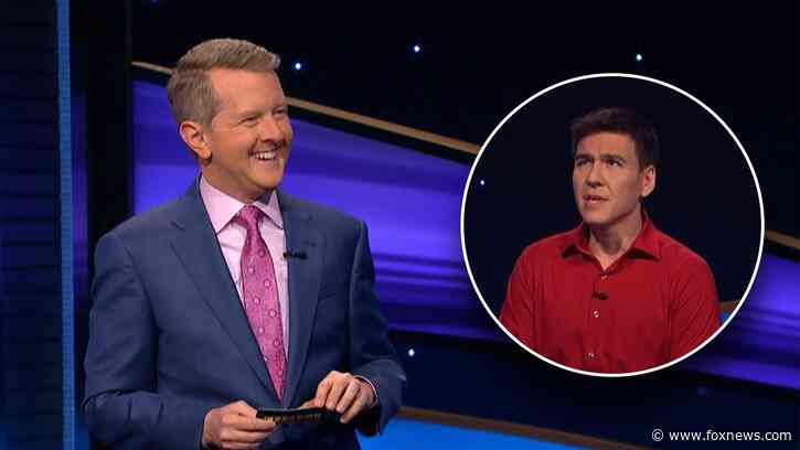 'Jeopardy!' champion James Holzhauer gets big reaction with his cheeky remark