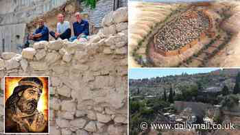The ruins that could prove the Bible was TRUE: Stretch of wall in ancient Jerusalem vindicates the holy book's account, archaeologists claim