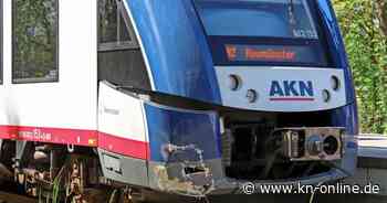 Großenaspe: Bahn-Unfall mit Trecker