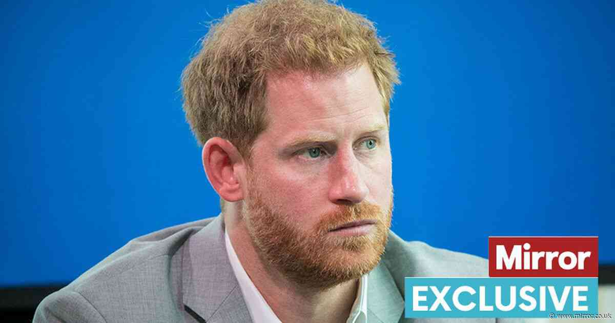 Prince Harry's lonely UK visit as old pals won't see 'hippy' that 'hates pre-Meghan life'