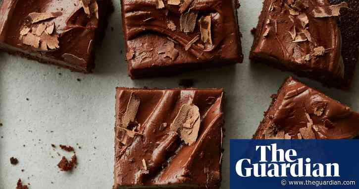 Benjamina Ebuehi’s recipe for double chocolate and mascarpone traybake | The sweet spot