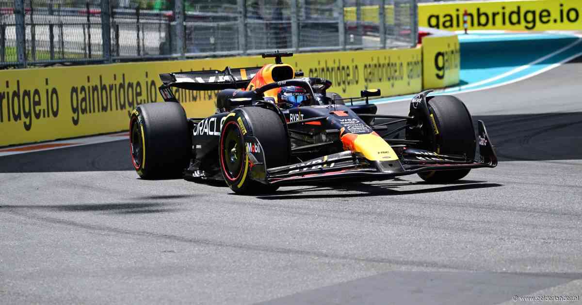 LIVE Formule 1 | Verstappen verremt zich in enige vrije training in Miami en bevindt zich voorlopig in achterhoede