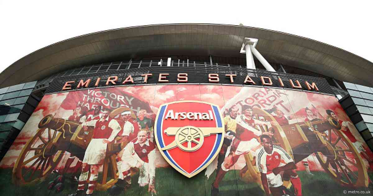 Arsenal ‘shocked’ by death of 14-year-old and plot special tribute