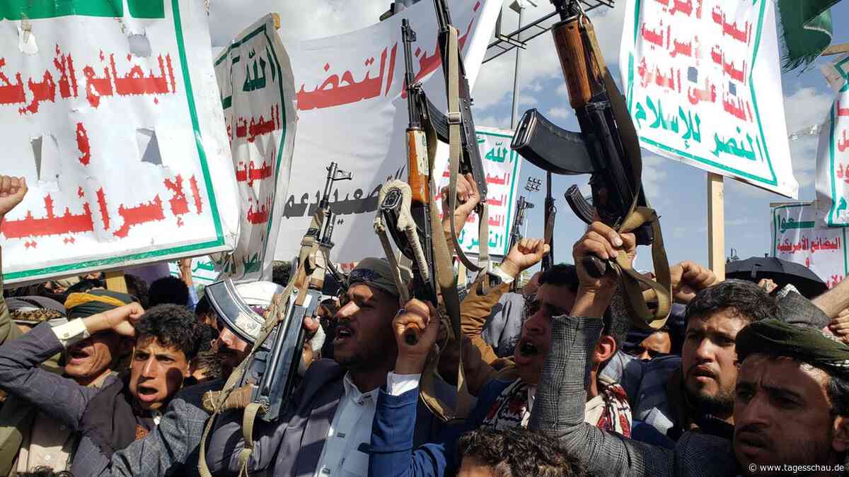 Huthi-Miliz droht mit Angriffen auf Handelsschiffe im Mittelmeer