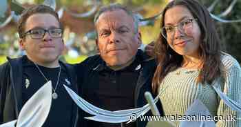 Warwick Davis makes first public appearance since wife's death as he speaks out on loss
