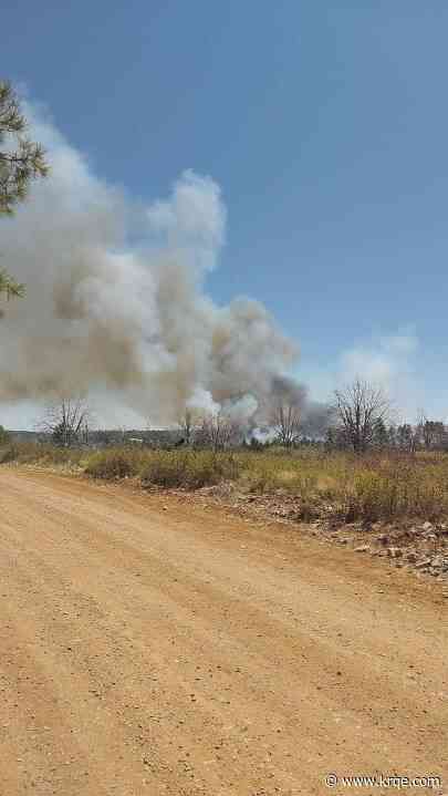 Wildfire prompts evacuations in Timberon