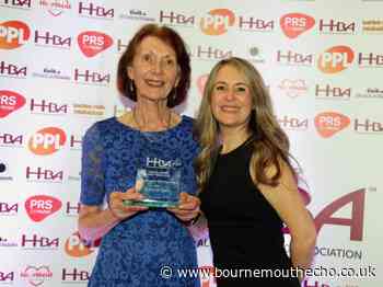 Hospital Radio Bedside picks up national award