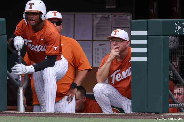 Texas moves into tie for 3rd in Big 12 with series-opening win over No. 14 Oklahoma State