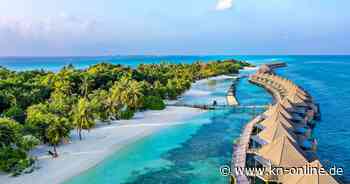 Für diese Häuser im Wasser musst du nicht auf die Malediven