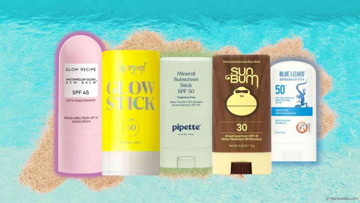 16 Expert-Recommended Sunscreen Sticks to Bring on Your Next Getaway