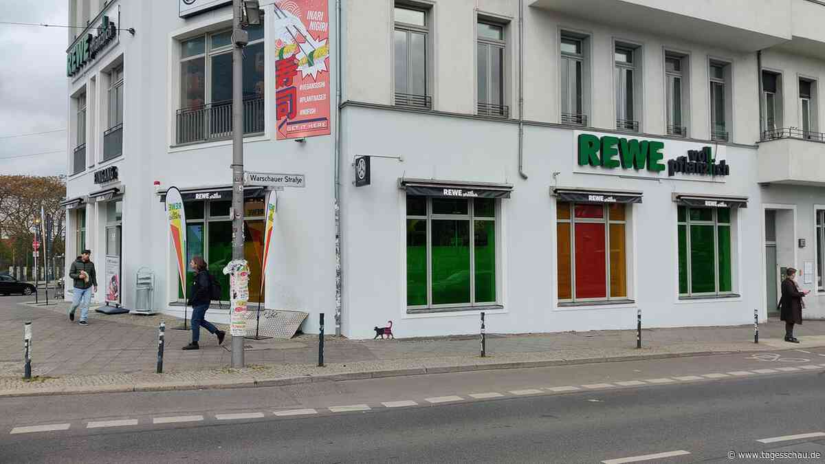 Rewe testet einen Supermarkt mit veganem Sortiment in Berlin