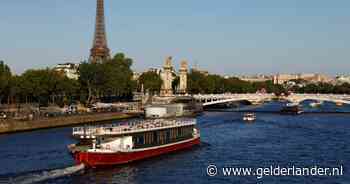 IOC-baas Thomas Bach wil nog voor de Spelen een duik nemen in vervuilde Seine: ‘Hoop dat het niet te koud is’
